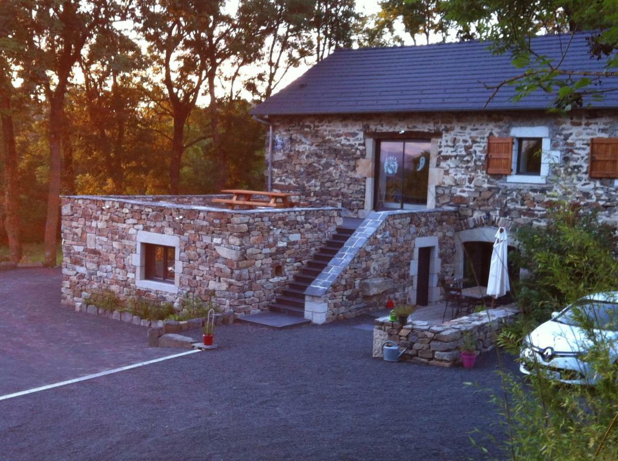 Villa Aux Pays Des Sucs Saint-Hostien Exterior foto